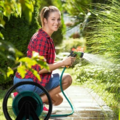 Relaxdays Enrouleur Mural De Tuyau,tambour Enrouleur Tuyau D’arrosage Manivelle, 60 M De Long, En Acier,HlP41,5x54x45cm -Tuyau d'arrosage Soldes 18133470 5