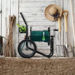 Relaxdays Chariot Pour Tuyau, Tambour Mobile, Connexion 1/2 & 3/4 De Pouce; Jusqu’à 90 De Long, 2 Roues, Métal, Noir 11 Relaxdays Chariot Pour Tuyau, Tambour Mobile, Connexion 1/2 & 3/4 De Pouce; Jusqu’à 90 De Long, 2 Roues, Métal, Noir -Tuyau d'arrosage Soldes 18408146 5