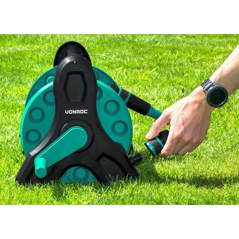 VONROC Dévidoir Avec Tuyau D’arrosage De 10m – Kit De Démarrage Complet – Tuyau D’arrosage, Buse D’arrosage, Raccords De Tuyau Et Raccord De Robinet Inclus 5 VONROC Dévidoir Avec Tuyau D’arrosage De 10m – Kit De Démarrage Complet – Tuyau D’arrosage, Buse D’arrosage, Raccords De Tuyau Et Raccord De Robinet Inclus – Image 3