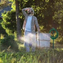 Relaxdays Porte-tuyau D’arrosage Avec Robinet, 2 Adaptateurs 1/2" Inclus, Acier, Colonne D’eau, HLP 107,5x25x18cm, Vert -Tuyau d'arrosage Soldes 27614567 4