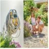 HOZELOCK - Support Tuyau à Fixation Murale 30m D19mm Petits Jardins 1 HOZELOCK - Support Tuyau à Fixation Murale 30m D19mm Petits Jardins -Tuyau d'arrosage Soldes 43020961 1