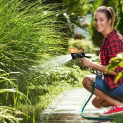 Relaxdays Tuyau D’arrosage Spirale, Long Jusqu’à 10 M, Tuyau D’eau Flexible Avec Pistolet, Réglable Avec 7 Modes, Noir -Tuyau d'arrosage Soldes 56057792 4